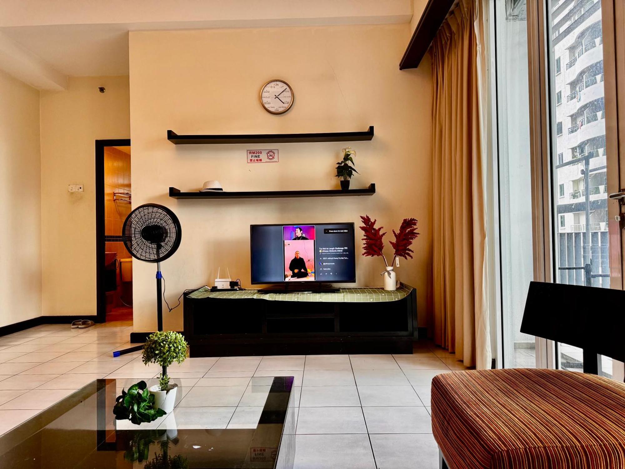 1211 Seri Bukit Ceylon Klcc 5 Minutes To Alor Street Pavilion Bukit Bintang 2r2b 8pax Pangsapuri *