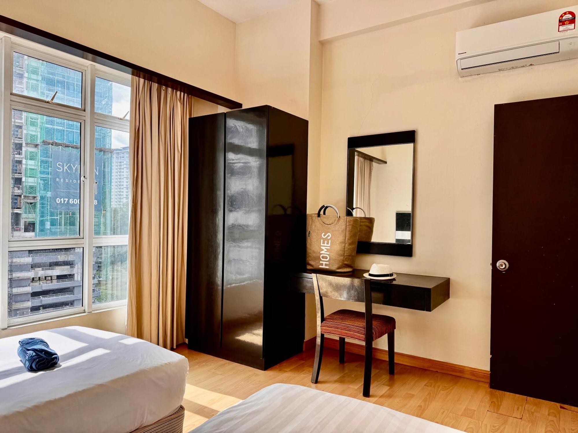Pangsapuri 1211 Seri Bukit Ceylon Klcc 5 Minutes To Alor Street Pavilion Bukit Bintang 2r2b 8pax *