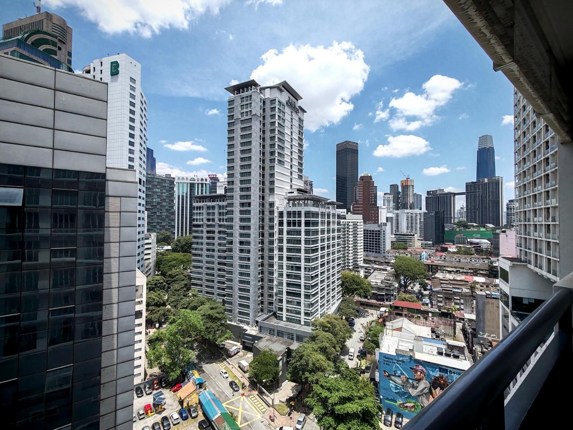 Pangsapuri 1211 Seri Bukit Ceylon Klcc 5 Minutes To Alor Street Pavilion Bukit Bintang 2r2b 8pax Kuala Lumpur